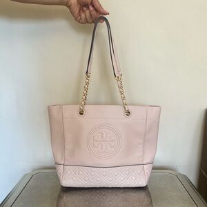 NWT Tory Burch Leather Shoulder bag in soft pink leather